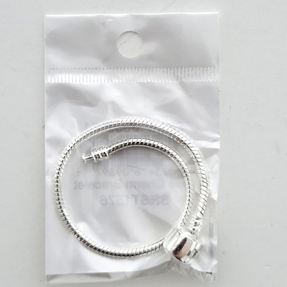 Royal Caribbean Charm Bracelet NEW Sealed Starter Base Bracelet Silver Tone